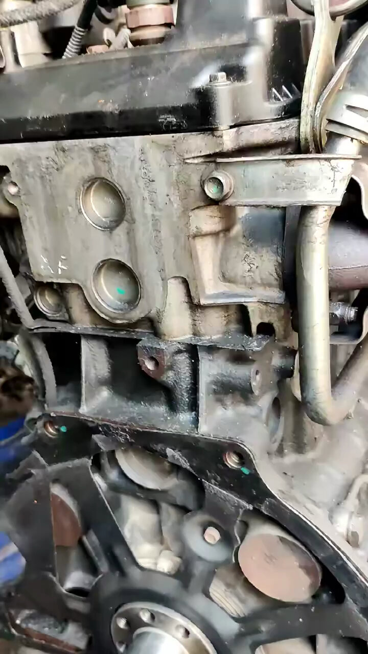 日产zd25柴油发动机