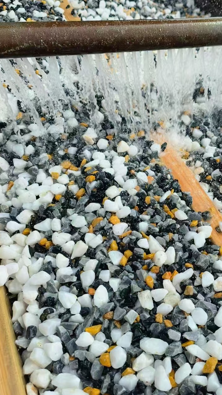 白色水洗石 庭院装饰 景观散铺白石子砾石碎石