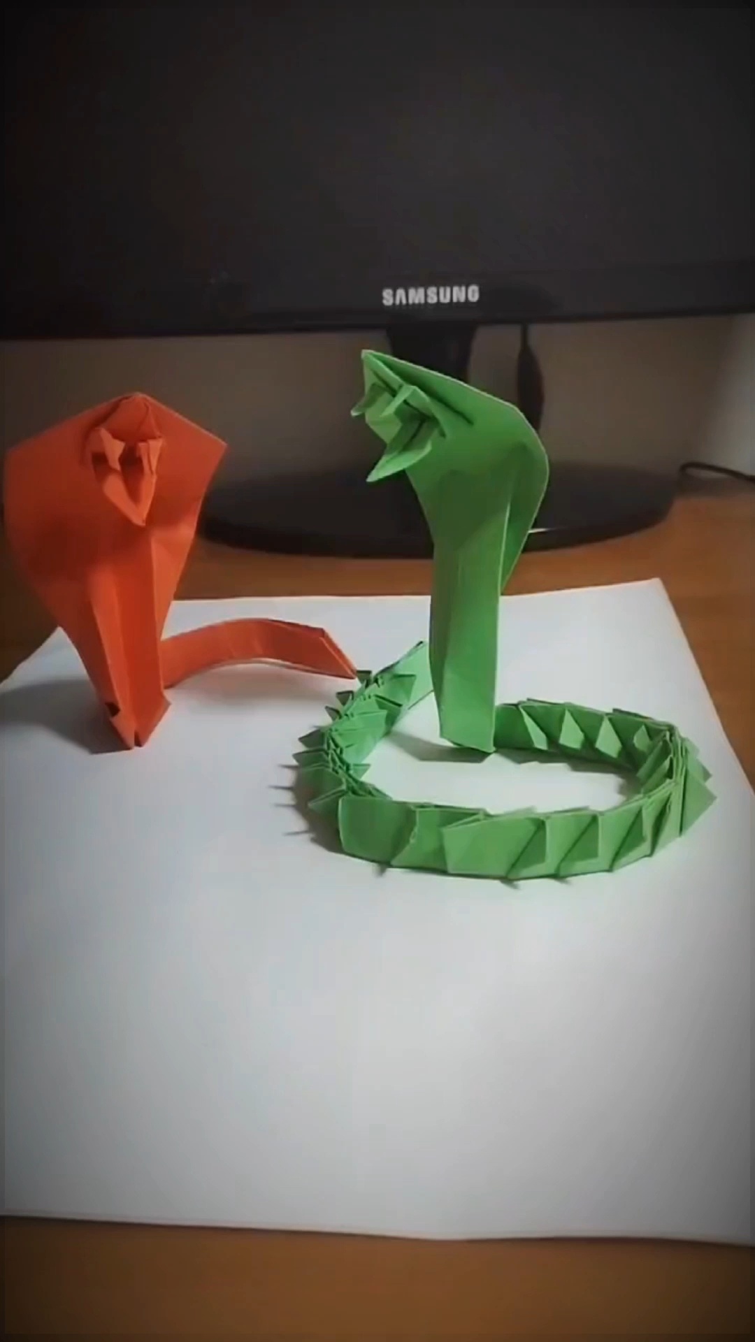 眼镜蛇折纸教程,看着还蛮真的,有点害怕-度小视