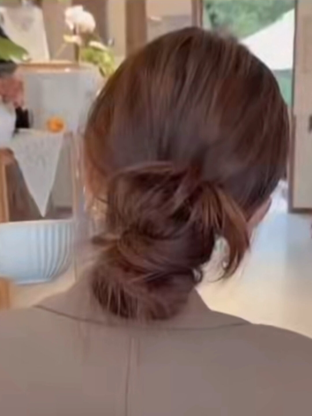 鸡毛低马尾慢动作教程