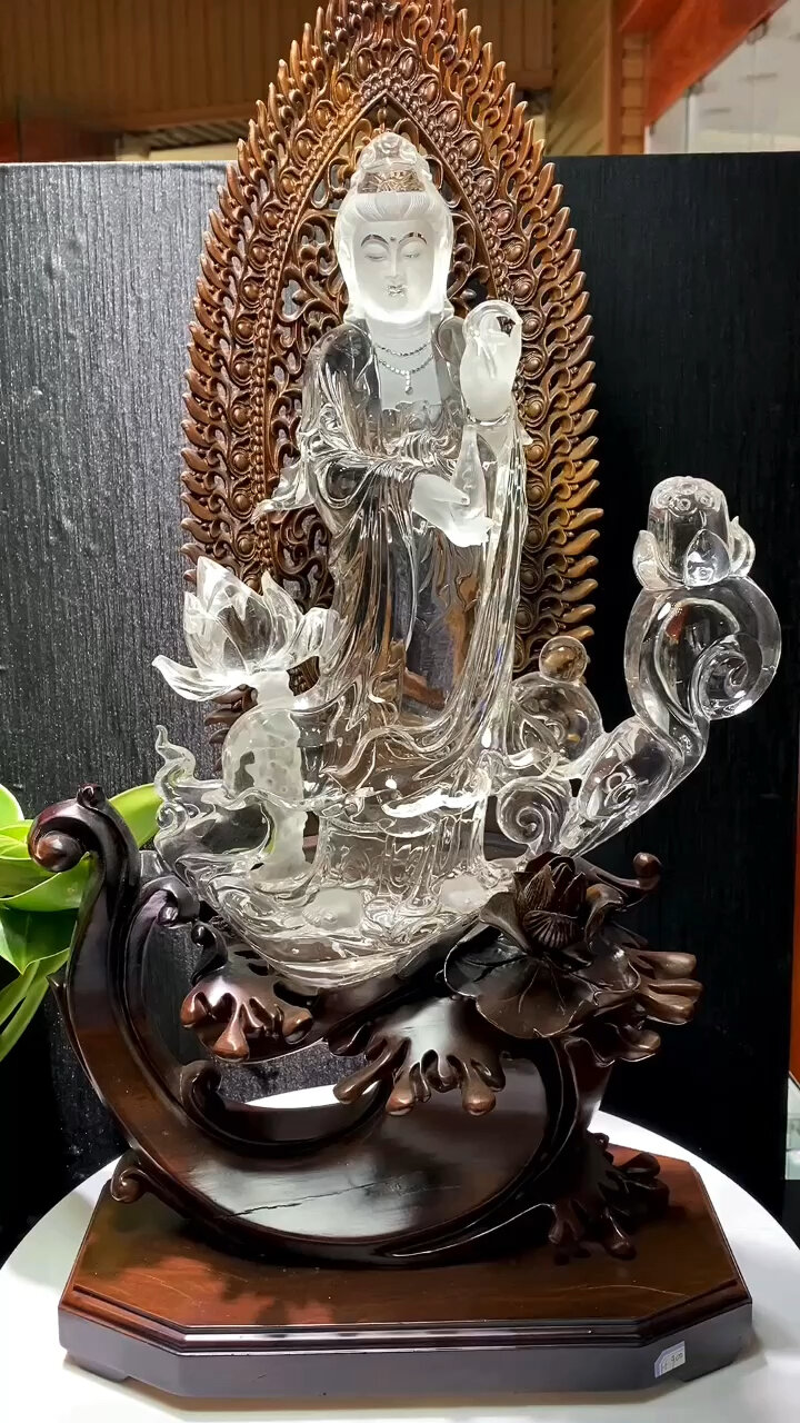 观音摆件!纯天然水晶雕刻,大师工艺!