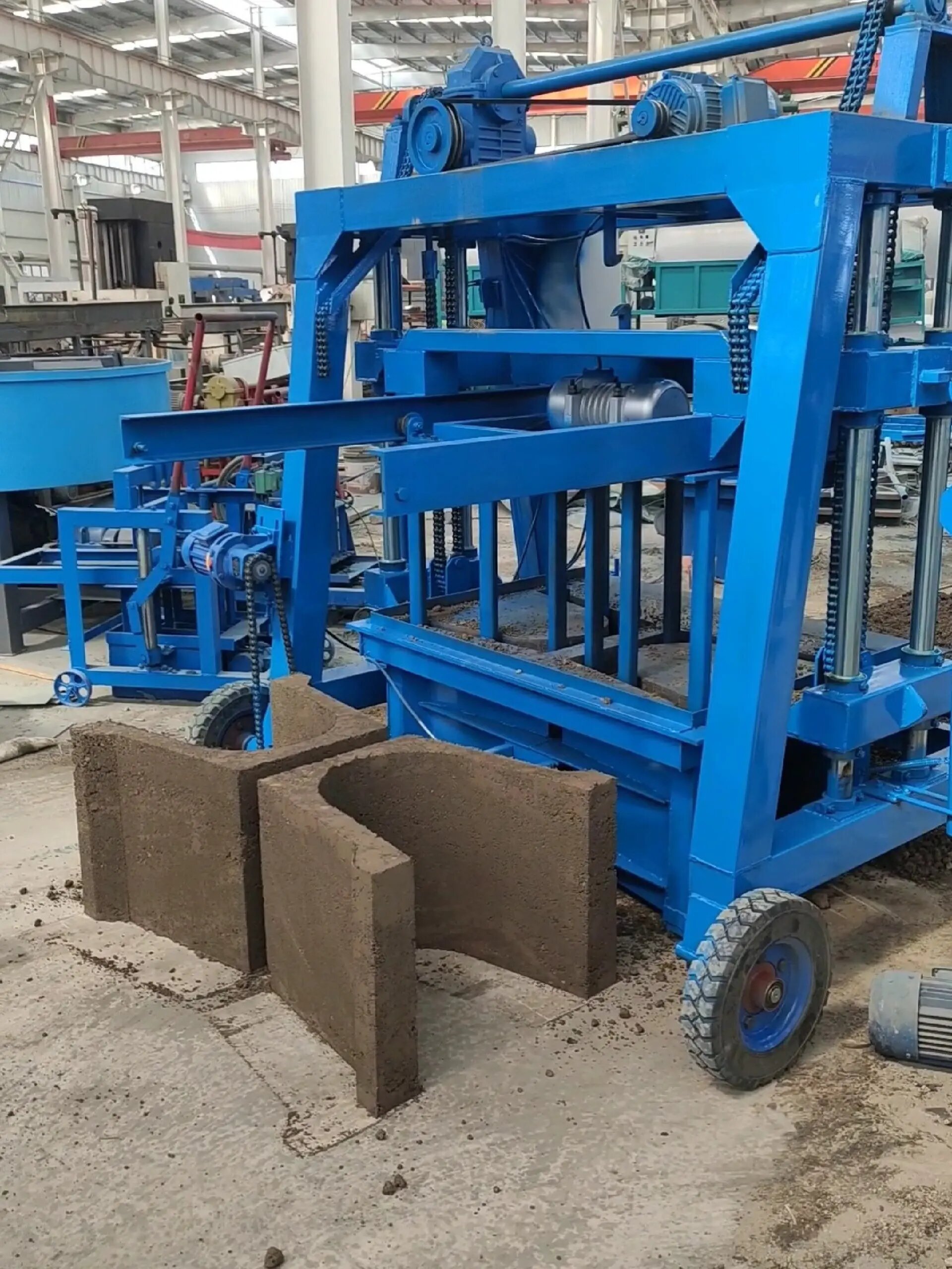 灌溉水渠预制u型槽机械 水泥u型渠预制机