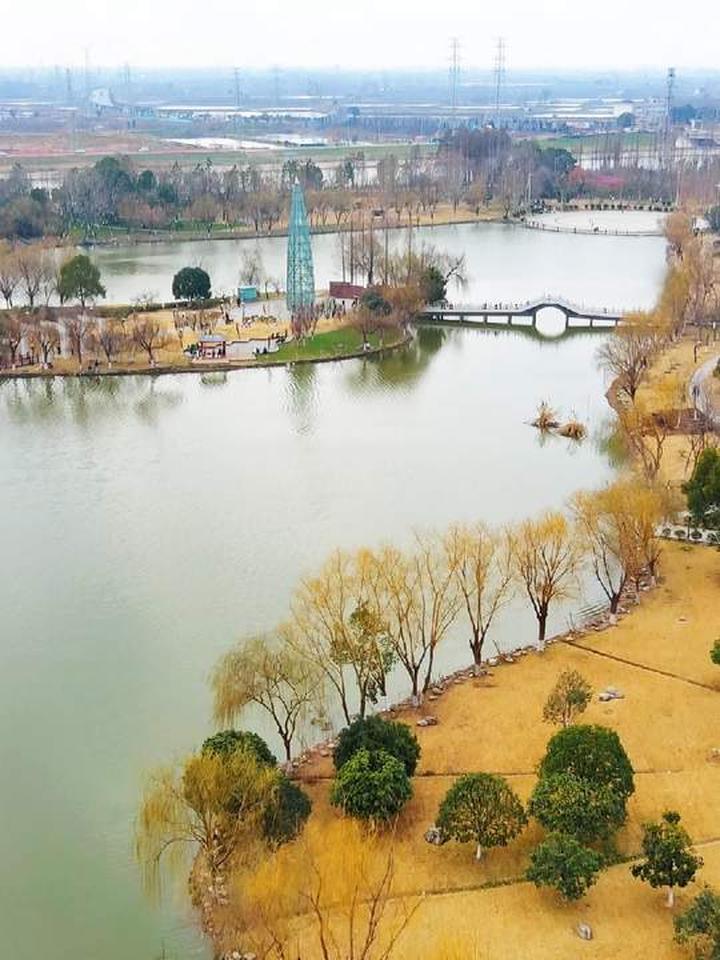 汉川公园人超多,我拍到很多美好画面,有你熟人吗