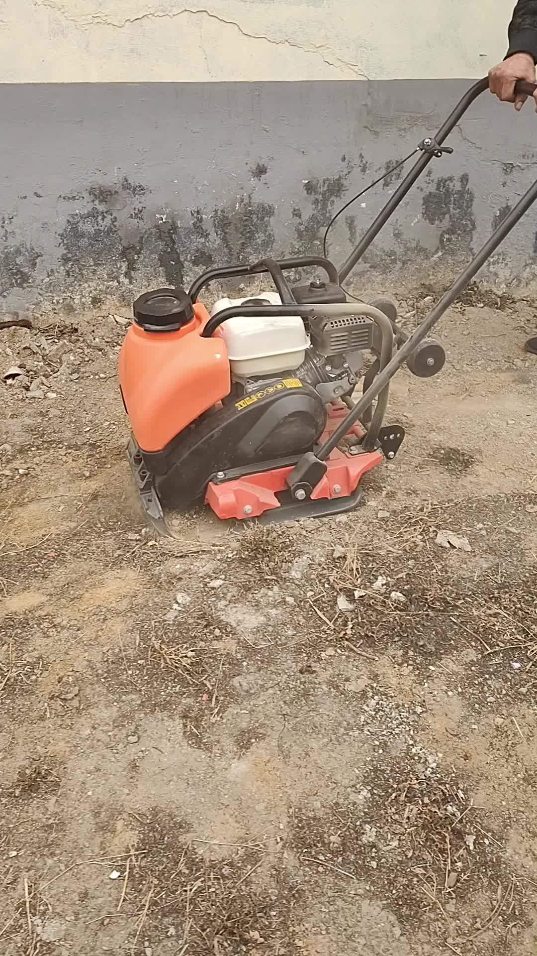 您需要一款好的夯机吗 汽油平板夯 铸铁底板夯机 三笠款平板夯 本田