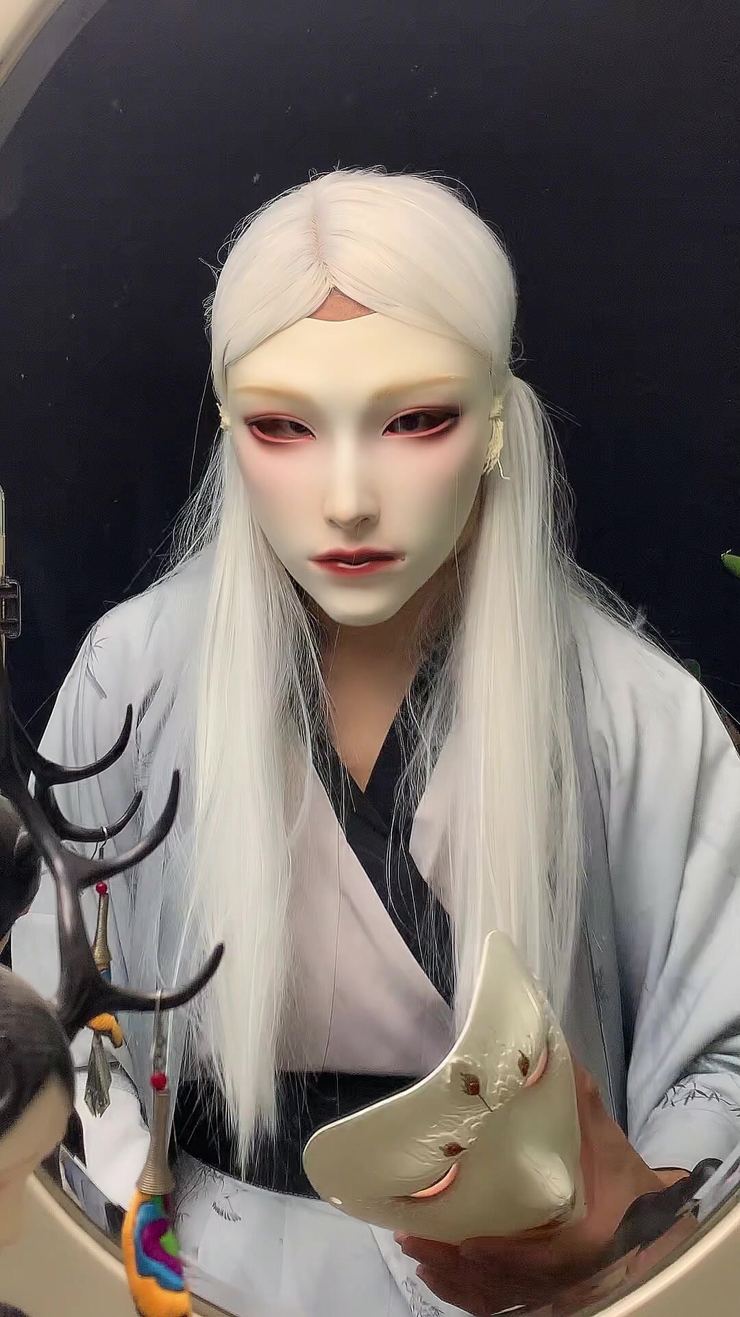 魂作物古风男面具揭开更美的面具神秘的男子