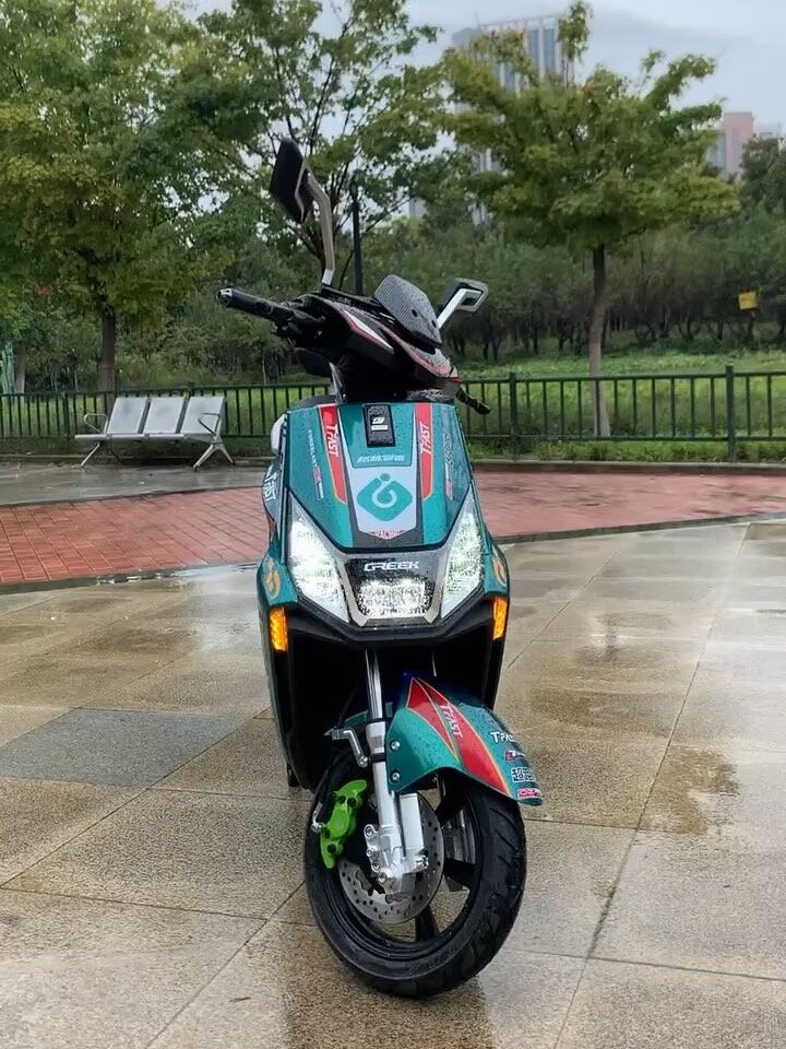 突破限制掌握狂野动力!格林豪泰电动车醒师