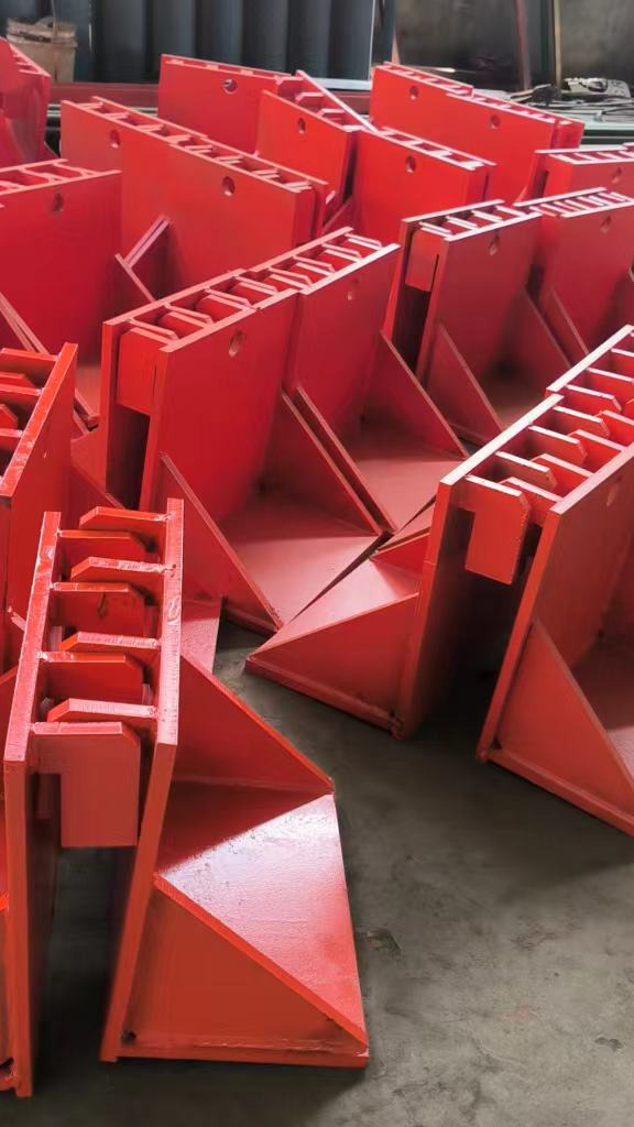 609钢支撑挂板 400型钢支撑挂板 型钢支撑钢挂板加工厂家