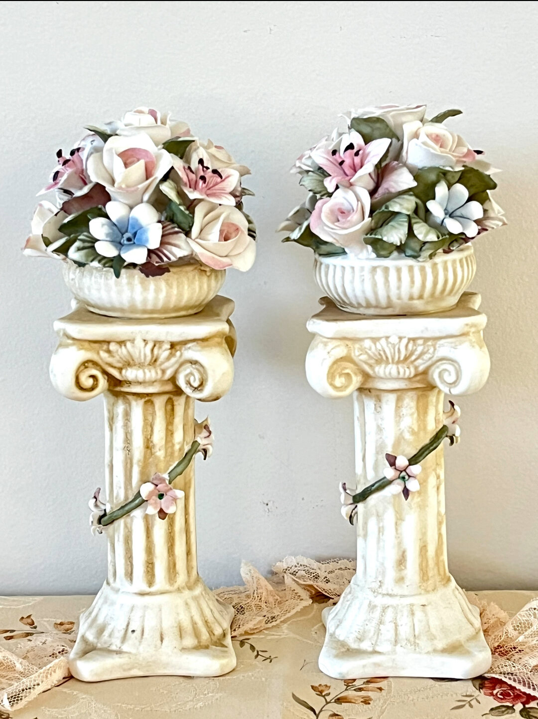 意大利卡波迪蒙特capodimonte罗马柱摆件