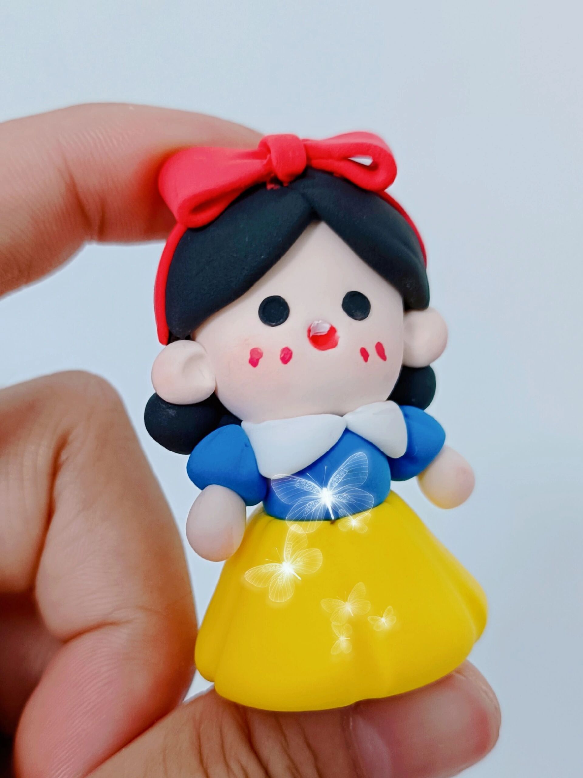 迪士尼胖乎乎的白雪公主～粘土手工教程