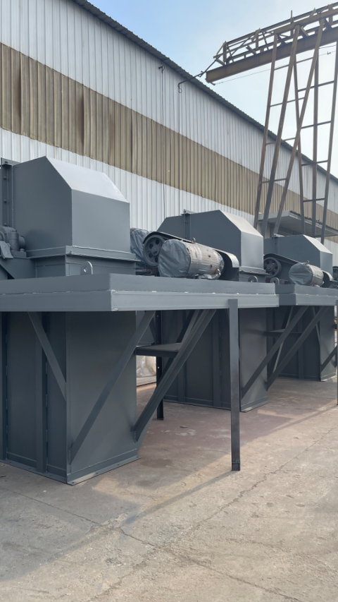 斗式提升机吨包挤压机,发货发货