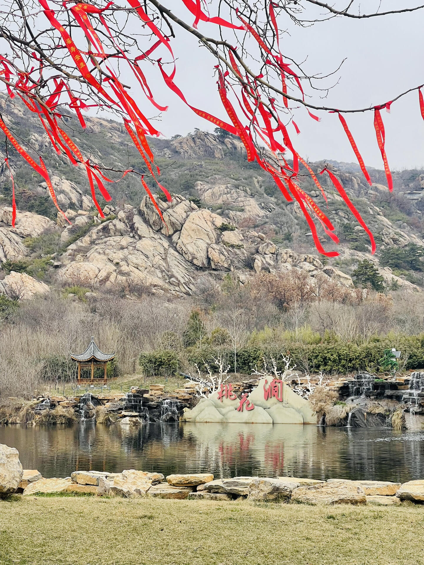 在连云港|踏个春郊个游|桃花涧