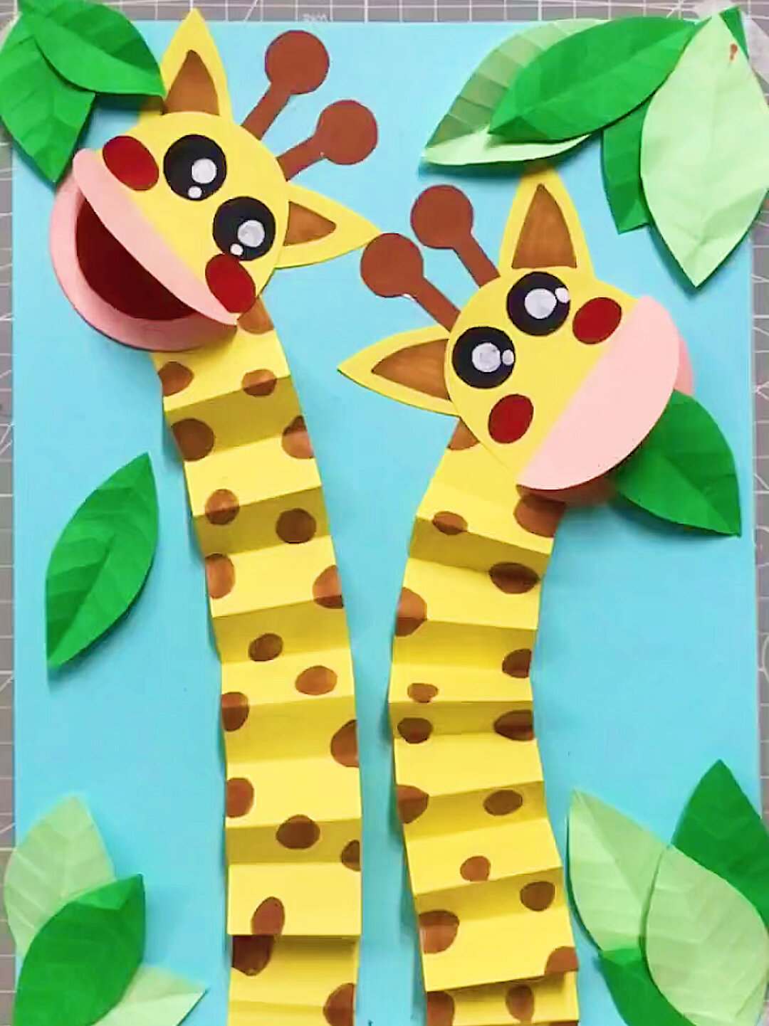儿童手工长颈鹿