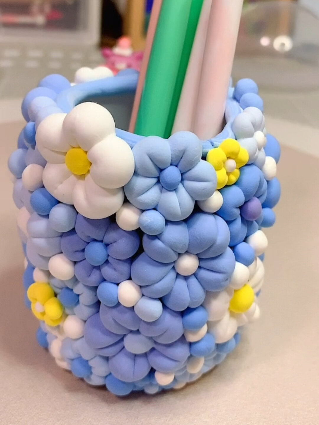 超轻粘土|废旧饮料瓶做笔筒