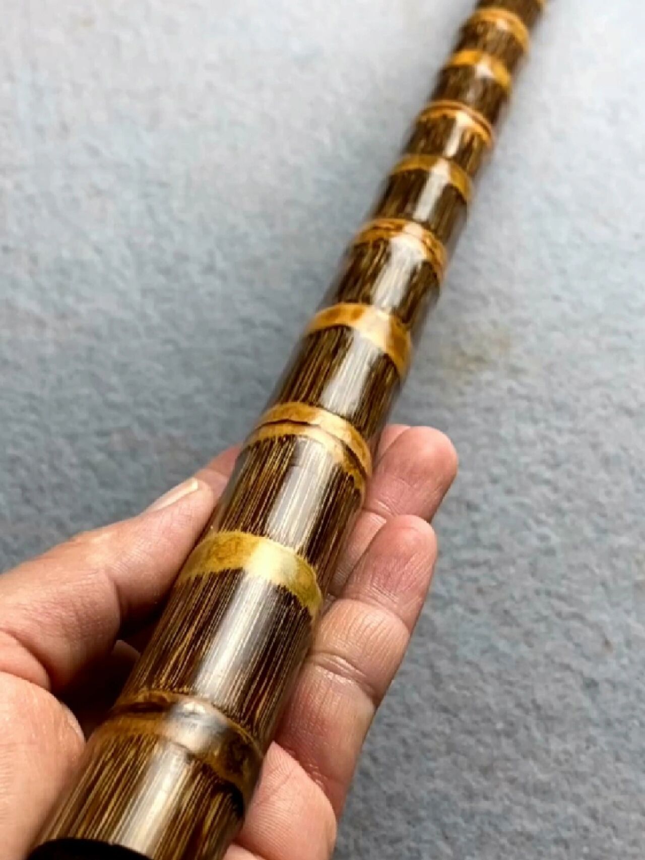 这么好看的实心玉竹文玩龙血金丝竹不入手吗-度小视