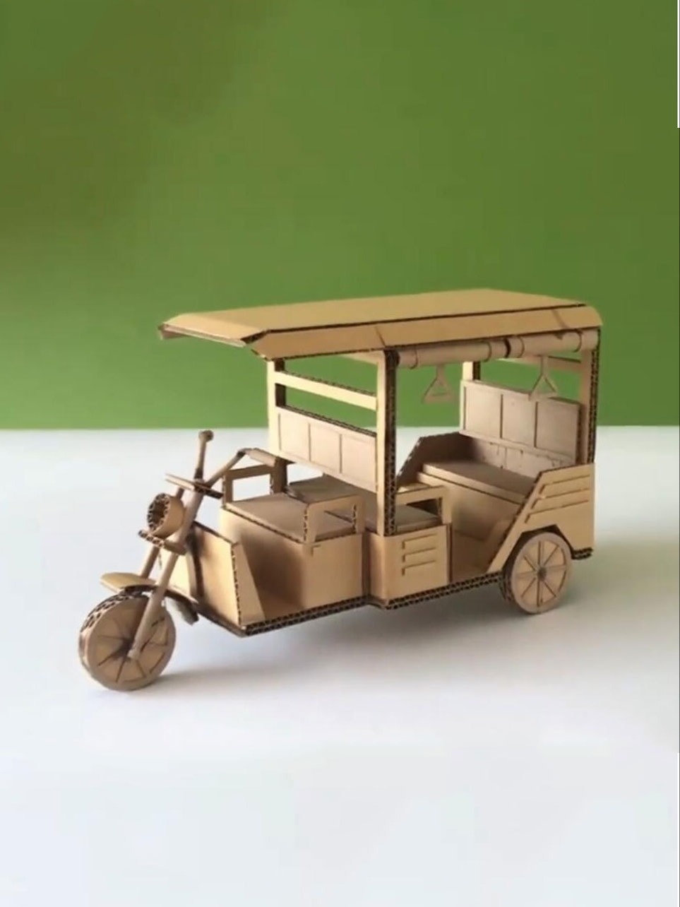 纯手工自制 用纸板做一辆三轮车
