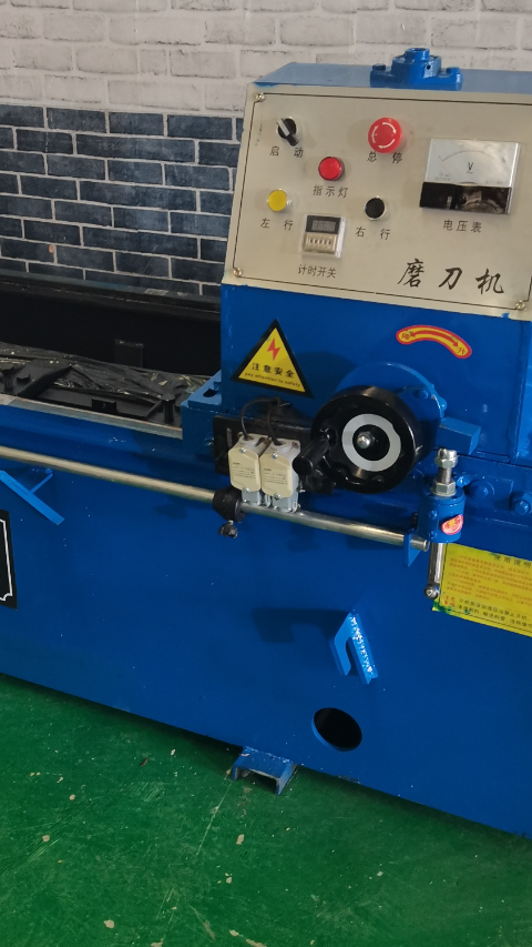 直线导轨磨刀机自动磨刀机木工刀片磨刀机-度小视