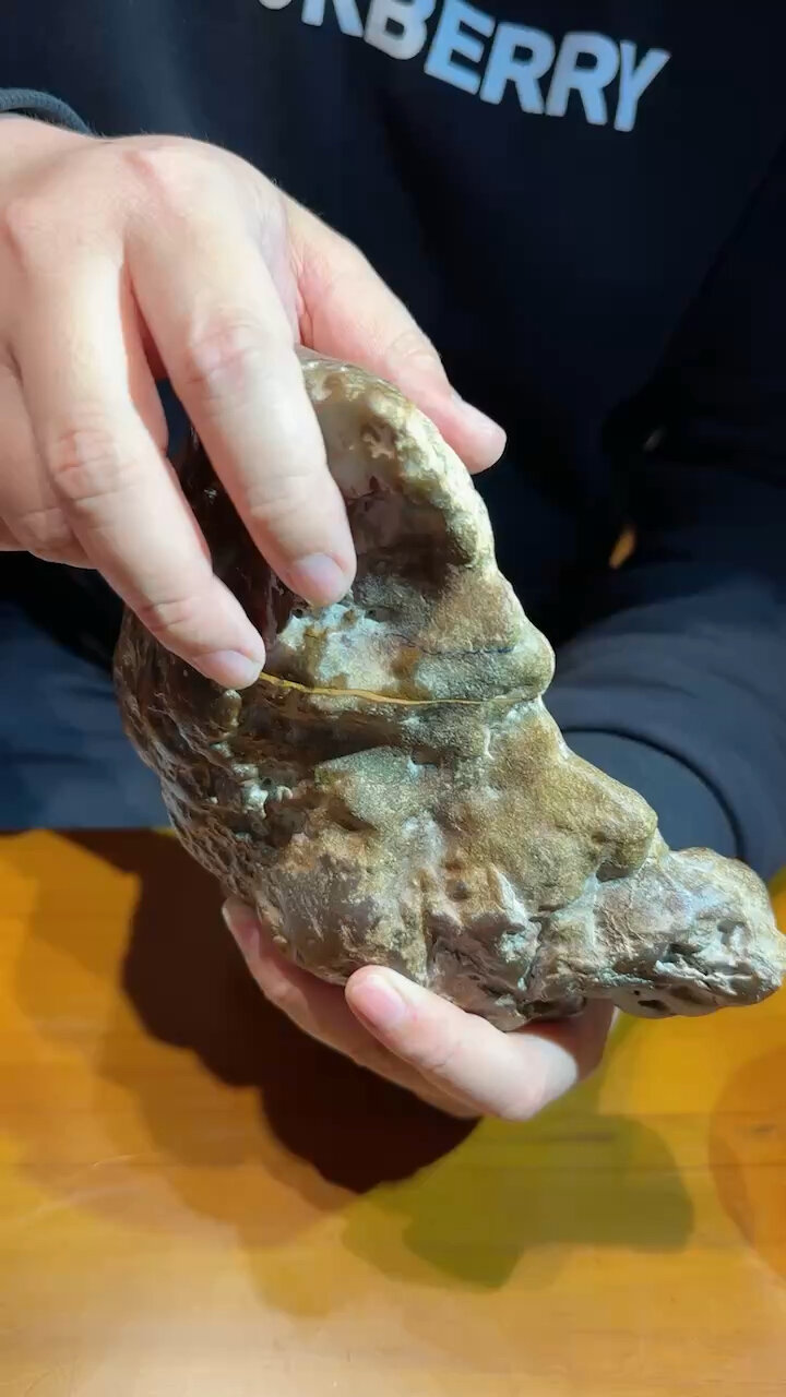 东北籽料析木河磨玉细皮料原石