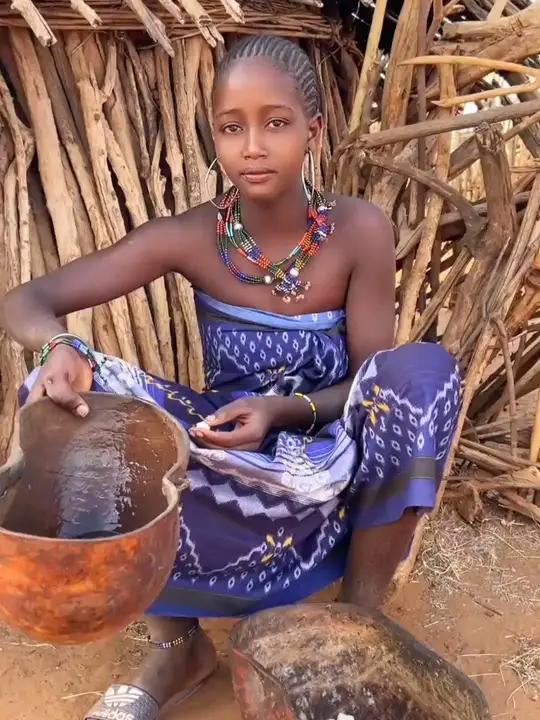 非洲原始部落最漂亮的女孩