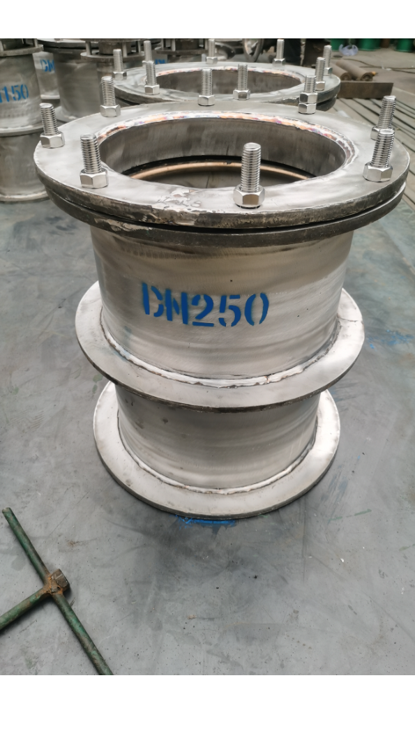 316材质,304不锈钢柔性防水套管,穿墙预埋套管可定制!