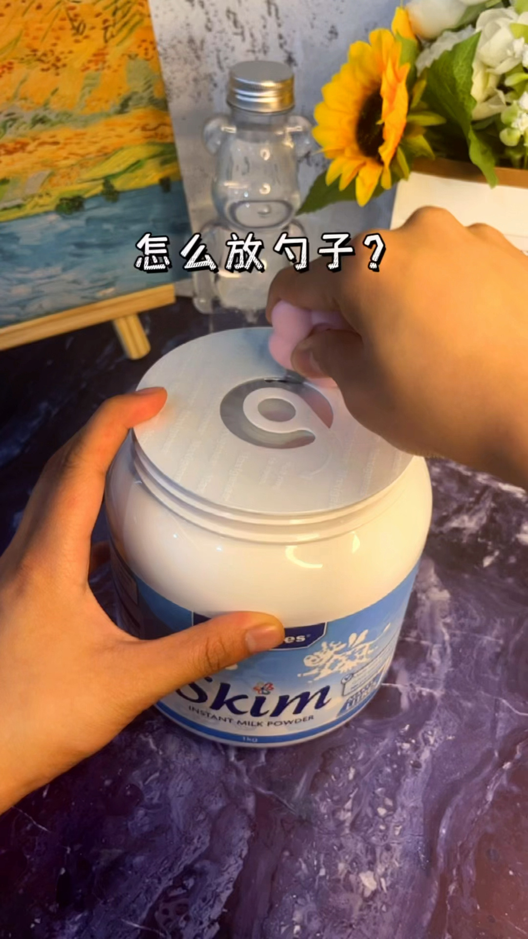 不会还有人不知道蓝胖子怎么放勺子吧6315-度小视