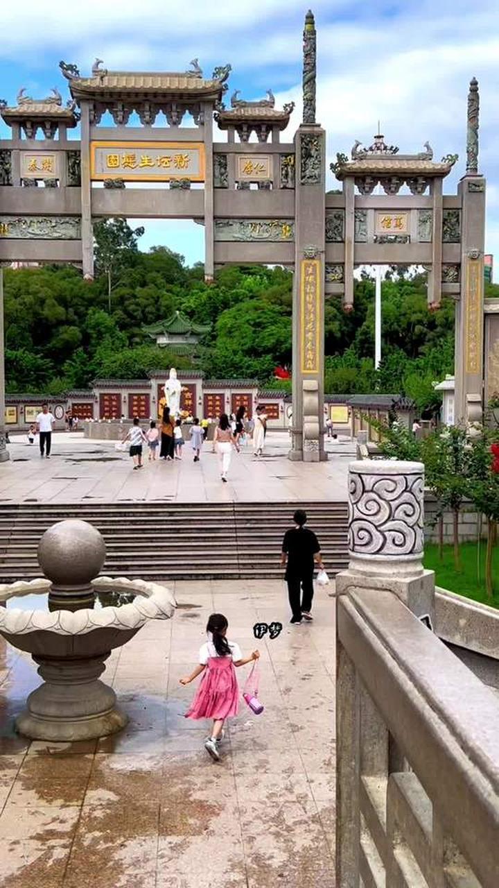 新坛生态园今年的荷花又开了,你去打卡了吗?