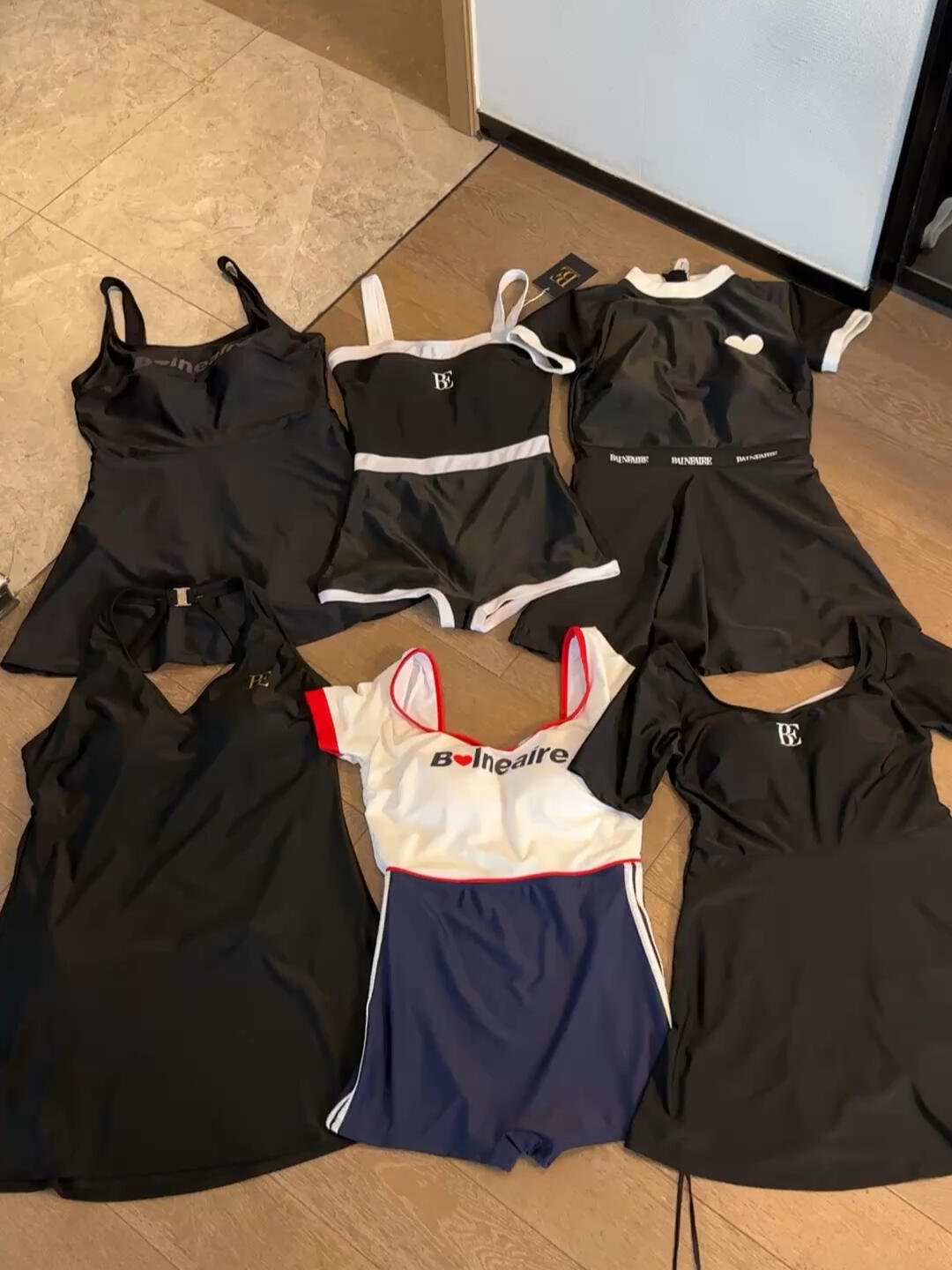 美出新高度范德安泳衣大集合