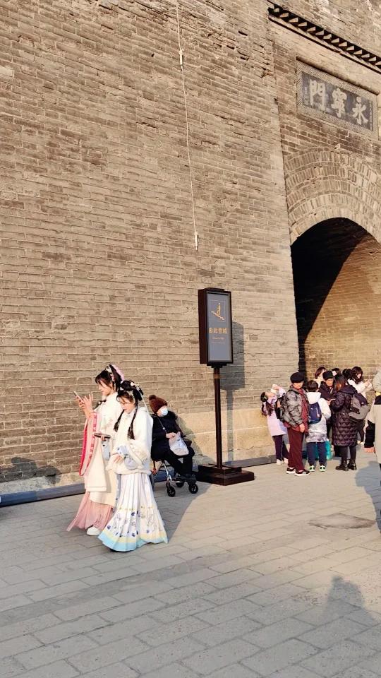 在西安穿汉服出门真的不难