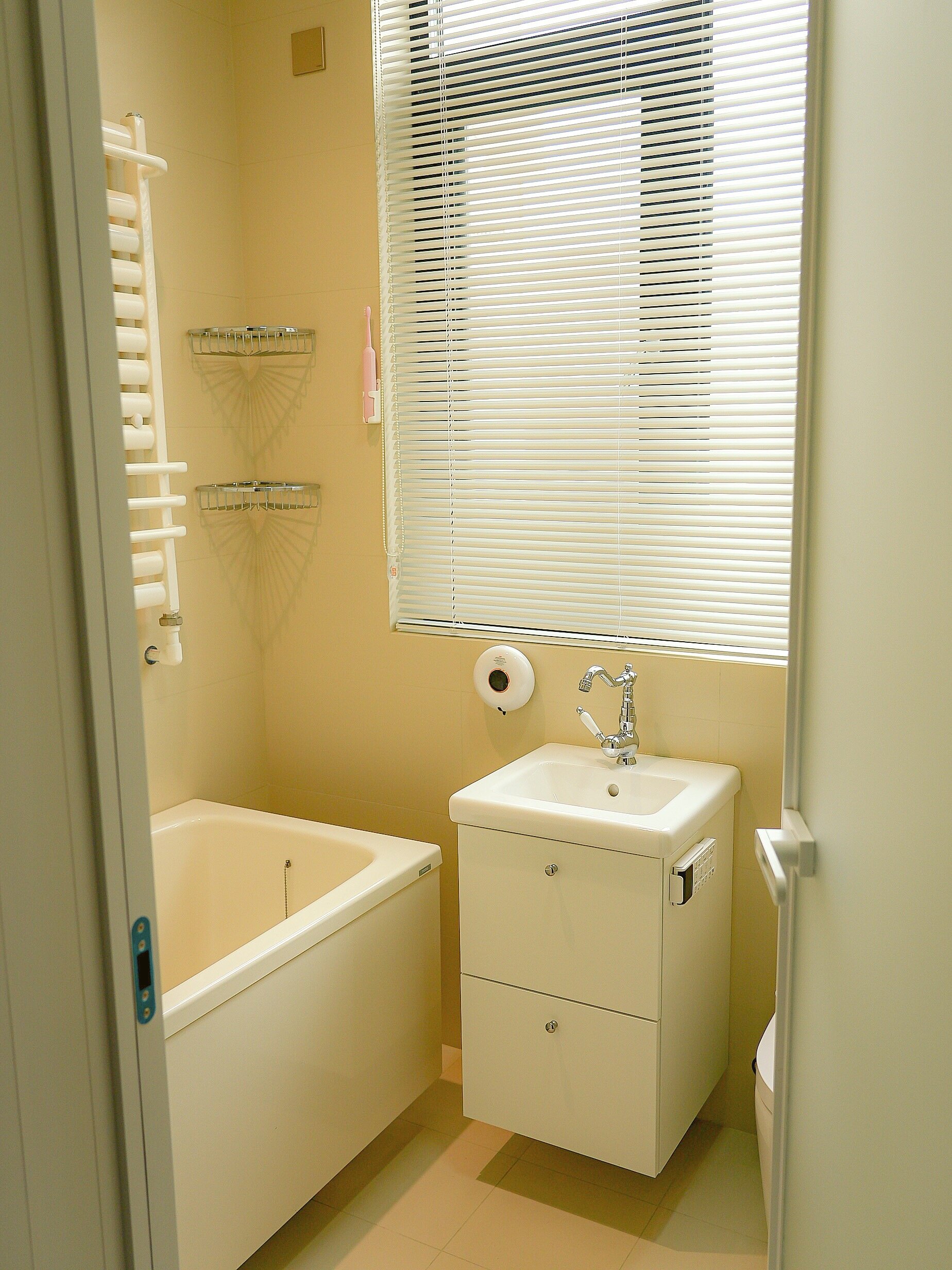 我的2.7平米老破小卫生间华丽变身丨小户型