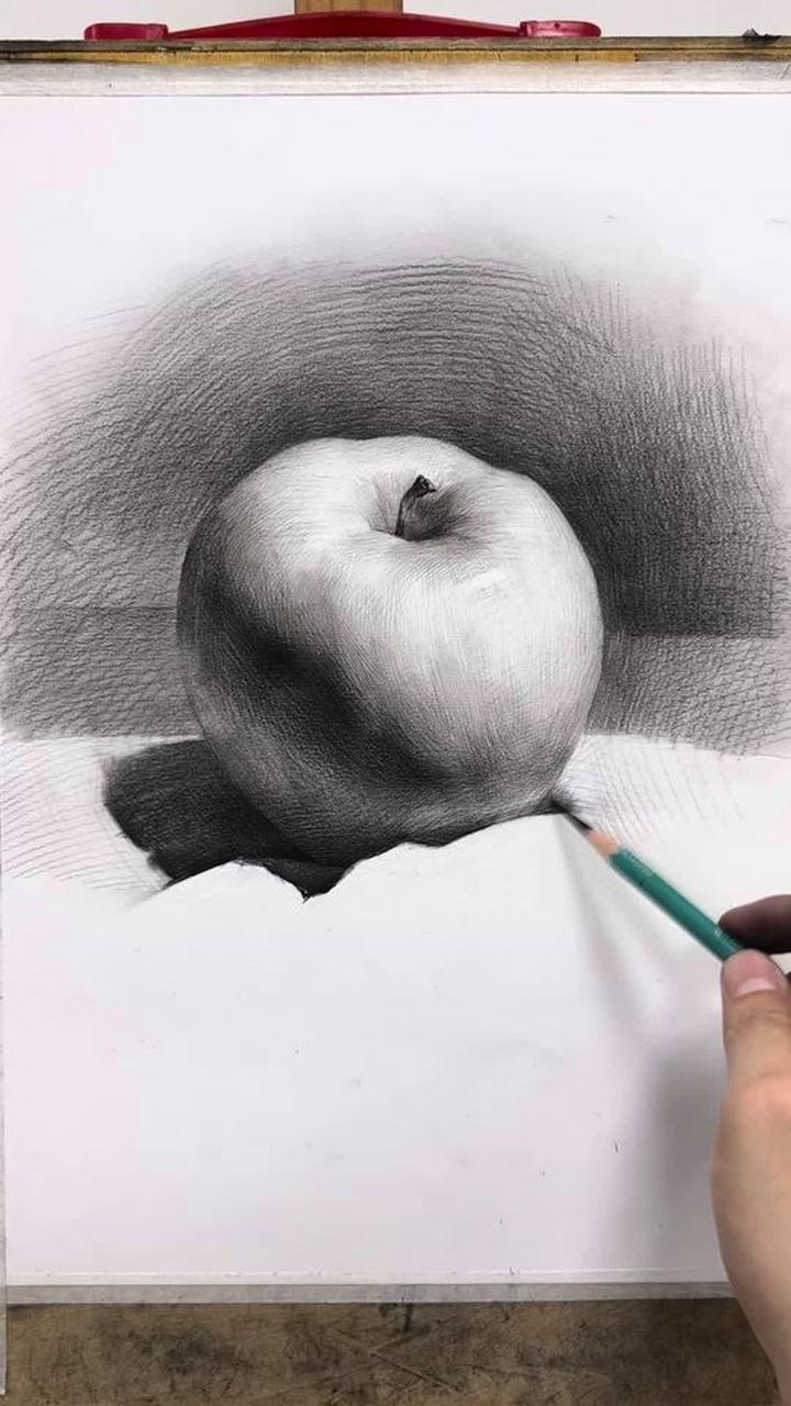 教你画出结实的苹果,素描单个苹果起稿到塑造