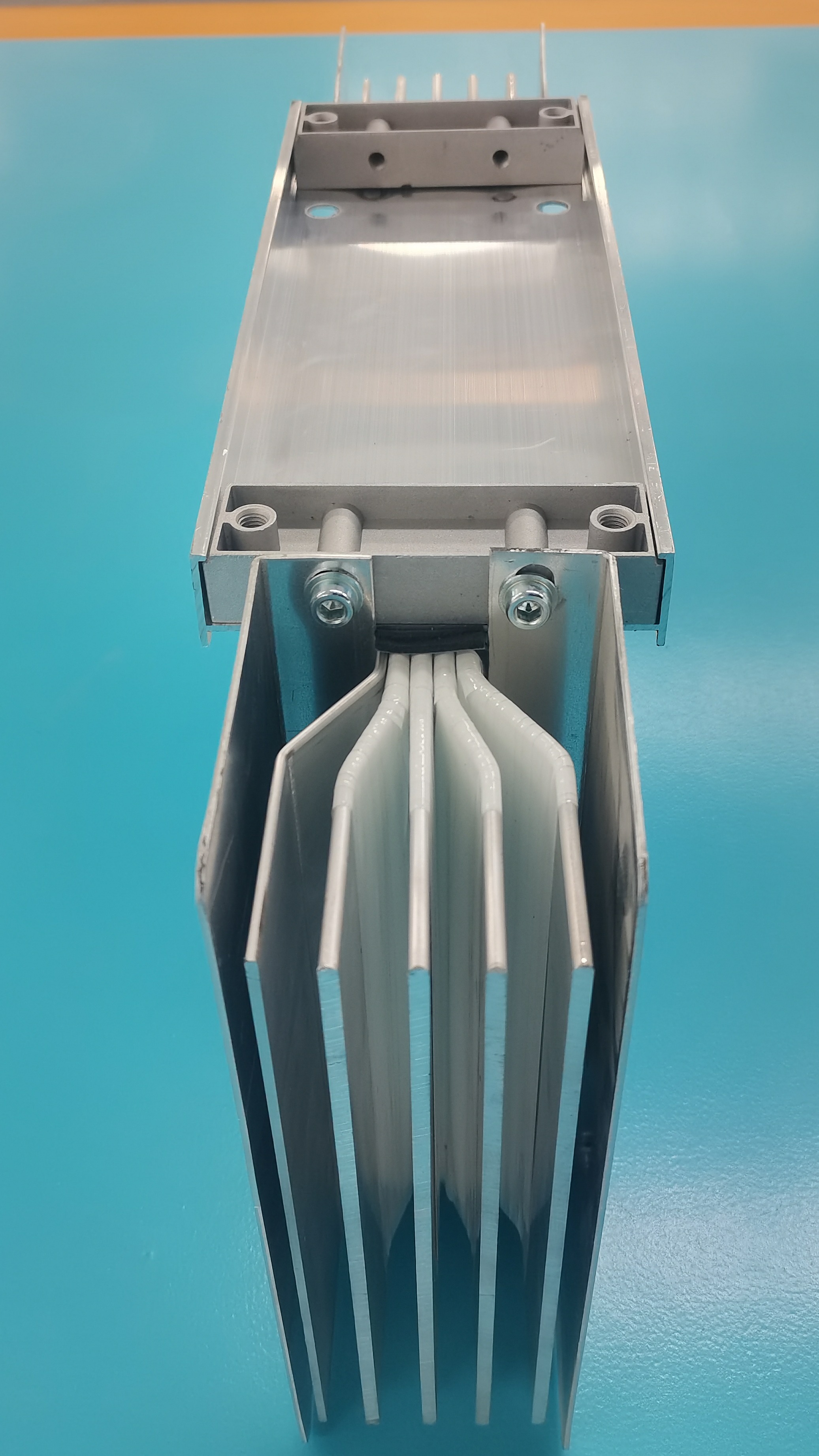 母线槽 插接式母线槽 封闭型母线槽 密集型母线槽