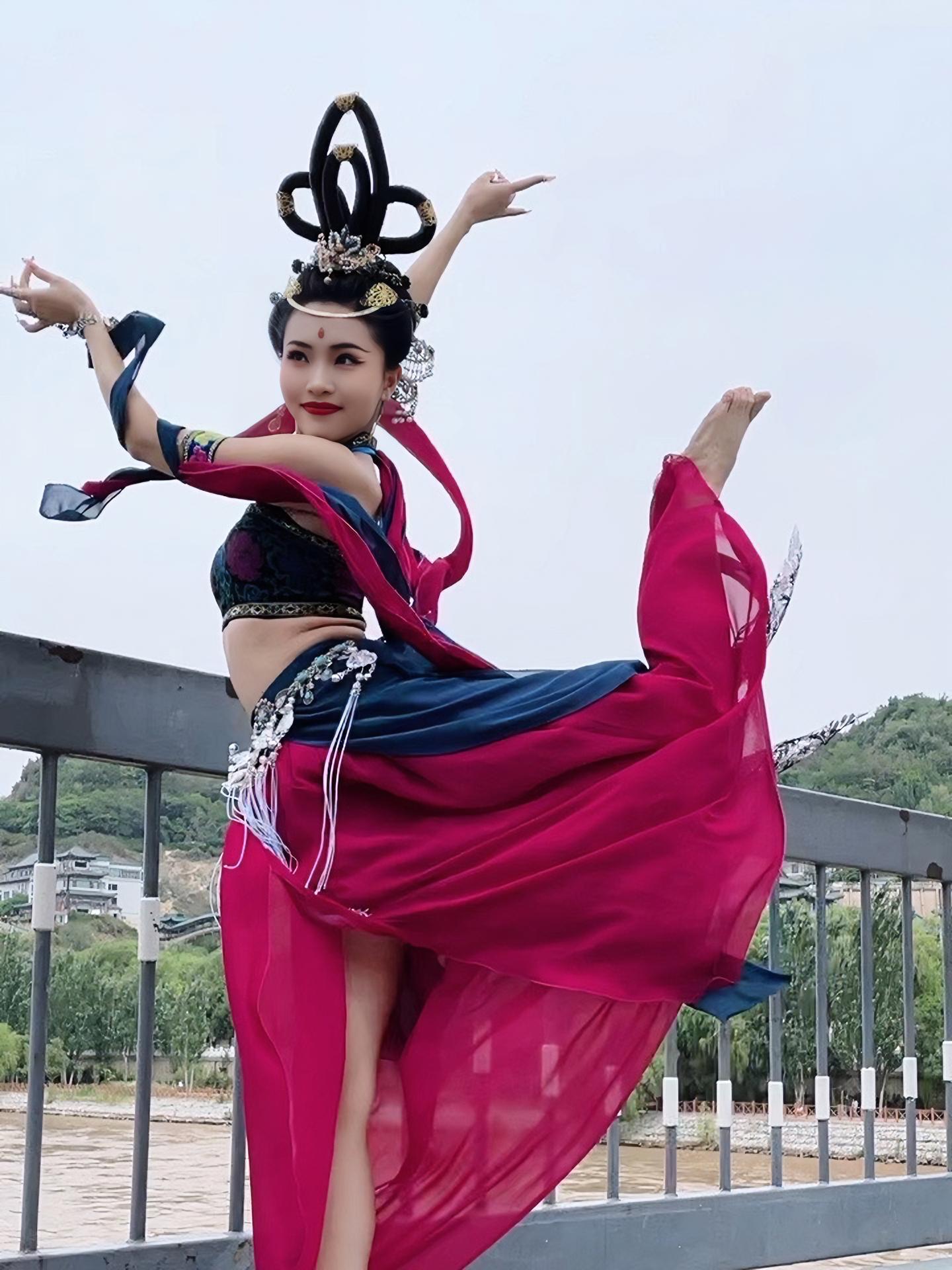 感谢叔叔阿姨为我加油 敦煌飞天 飞天 仙女飞天 甘肃飞天如意 东方