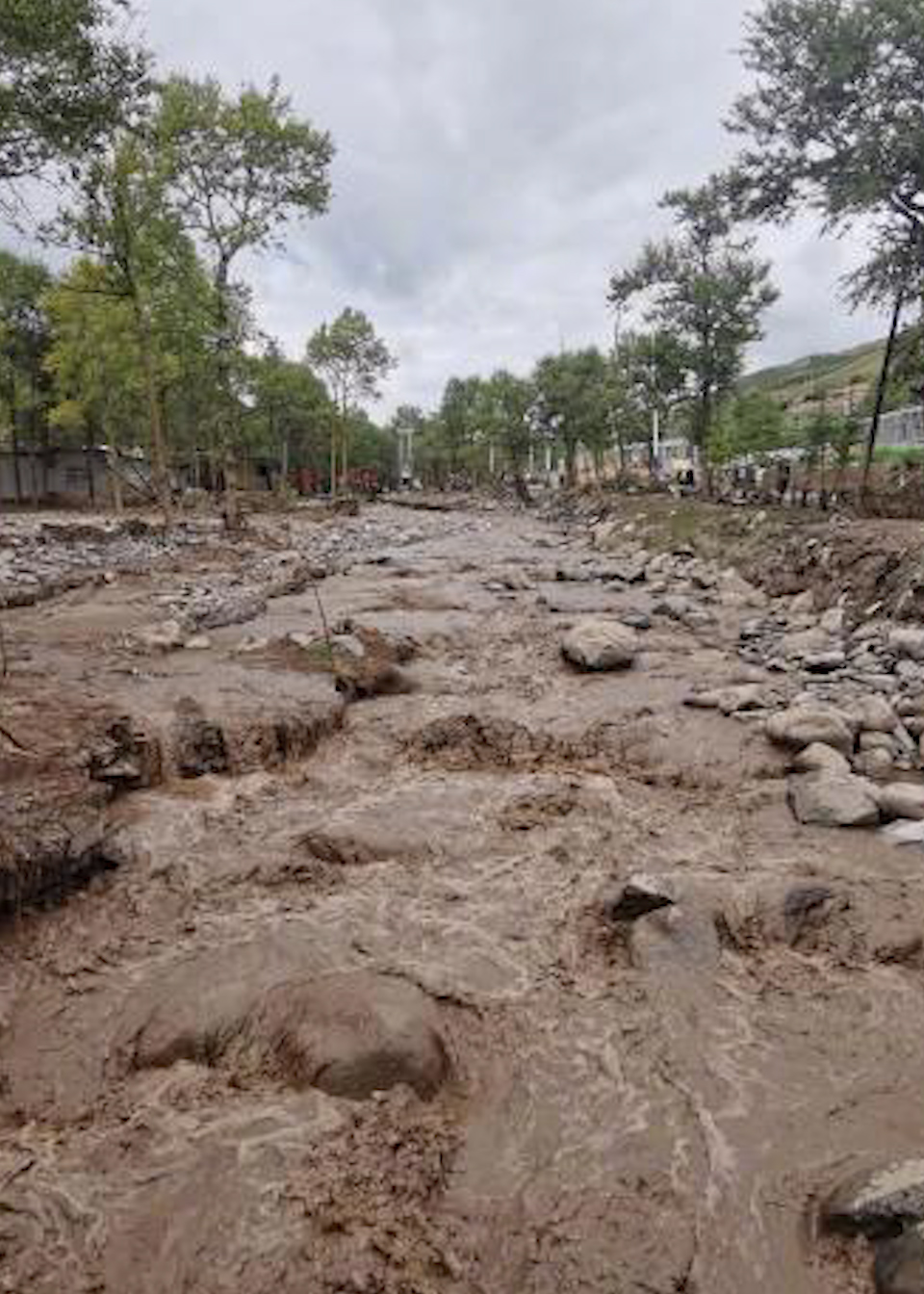 青海大通县发生山洪灾害目前已成功搜救20名失联人员