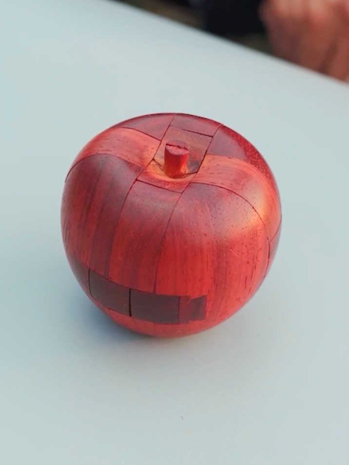 苹果鲁班锁,原木色,益智好玩,自由拆卸组装