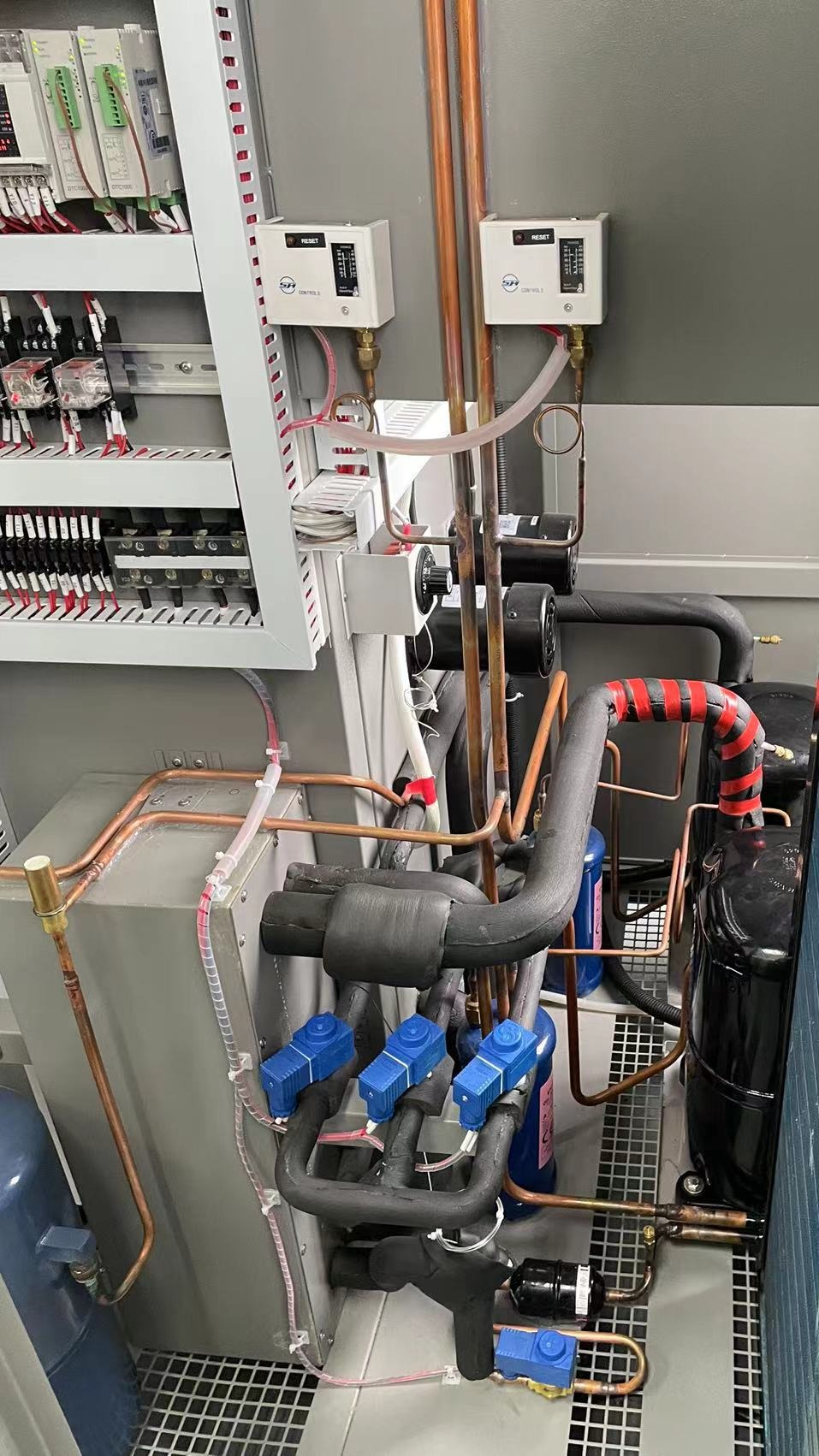 恒温恒湿试验箱浮球损坏,高效维修确保设备稳定运行