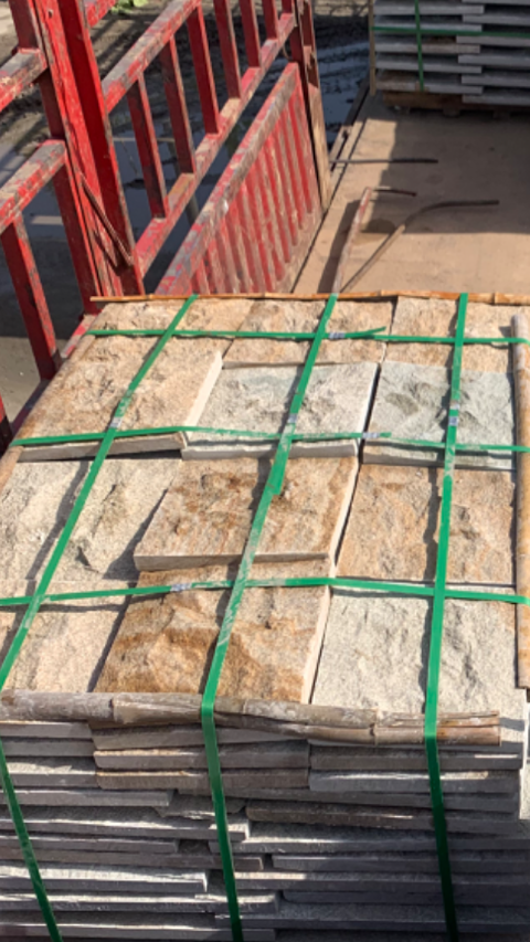 40*60柏坡黄文化石 黄色自然面石材 花岗岩贴面石板-度小视