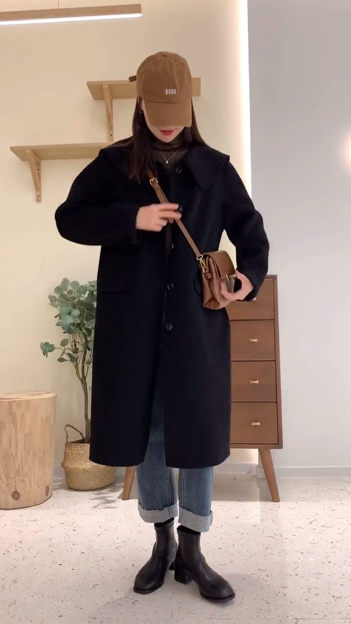 黑大衣搭配牛仔裤04,简约还自带气场!-度小视