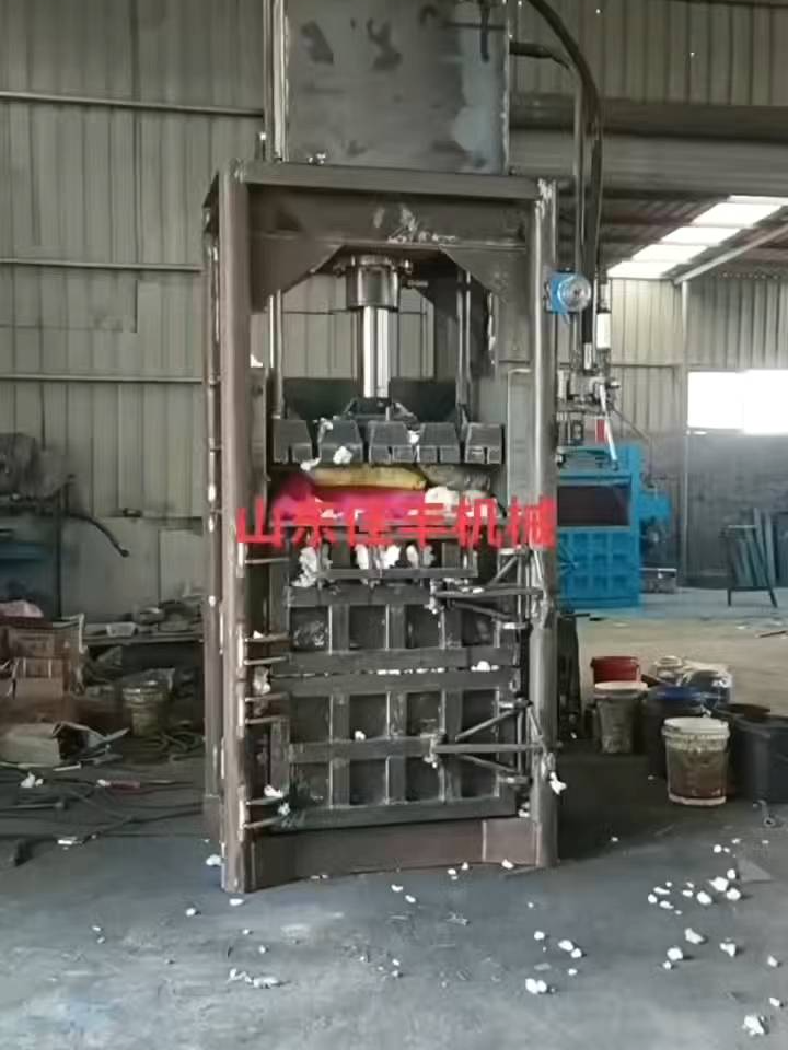 60吨羊毛棉花打包机