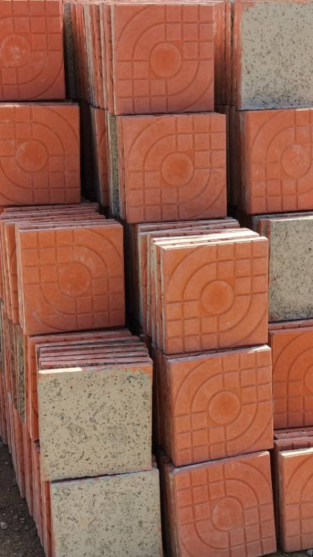 西班牙彩色路面砖公园路面砖家庭自用地面砖美丽乡村建设