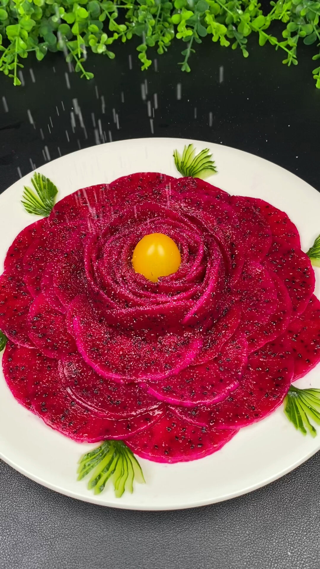 火龙果这样切寓意富贵吉祥红红火火