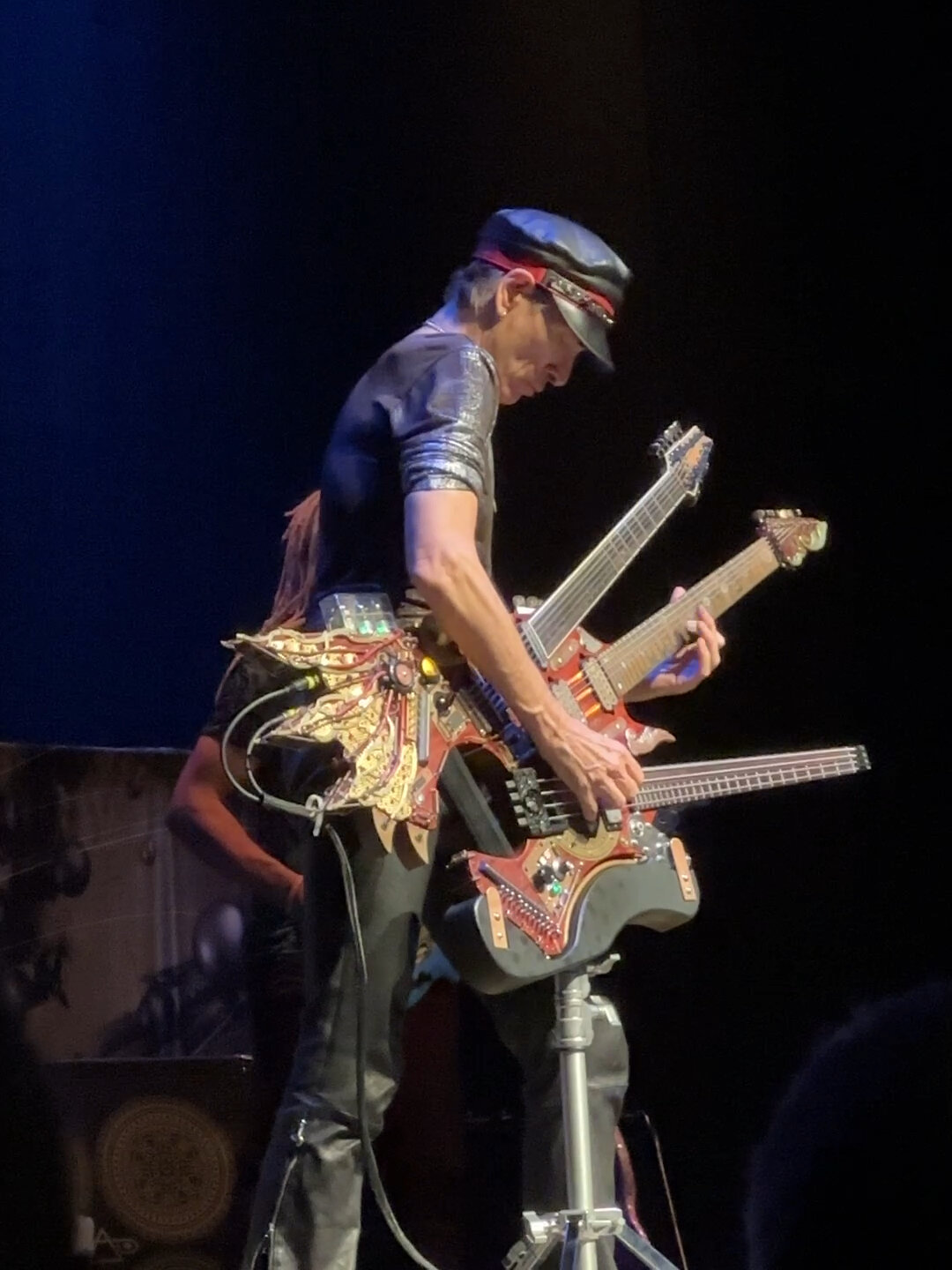 steve vai 三头吉他最新现场