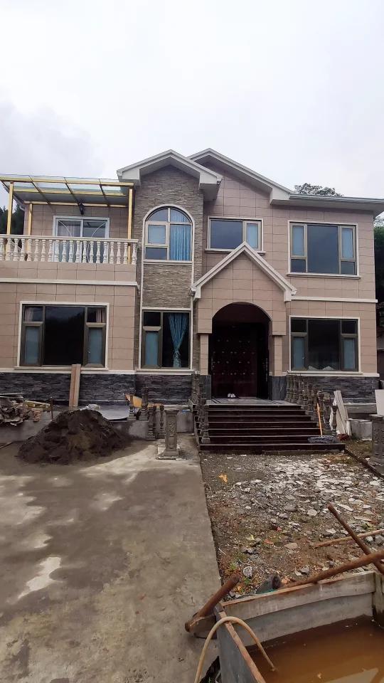 绵阳市盐亭县实心墙轻钢别墅现场体验-度小视