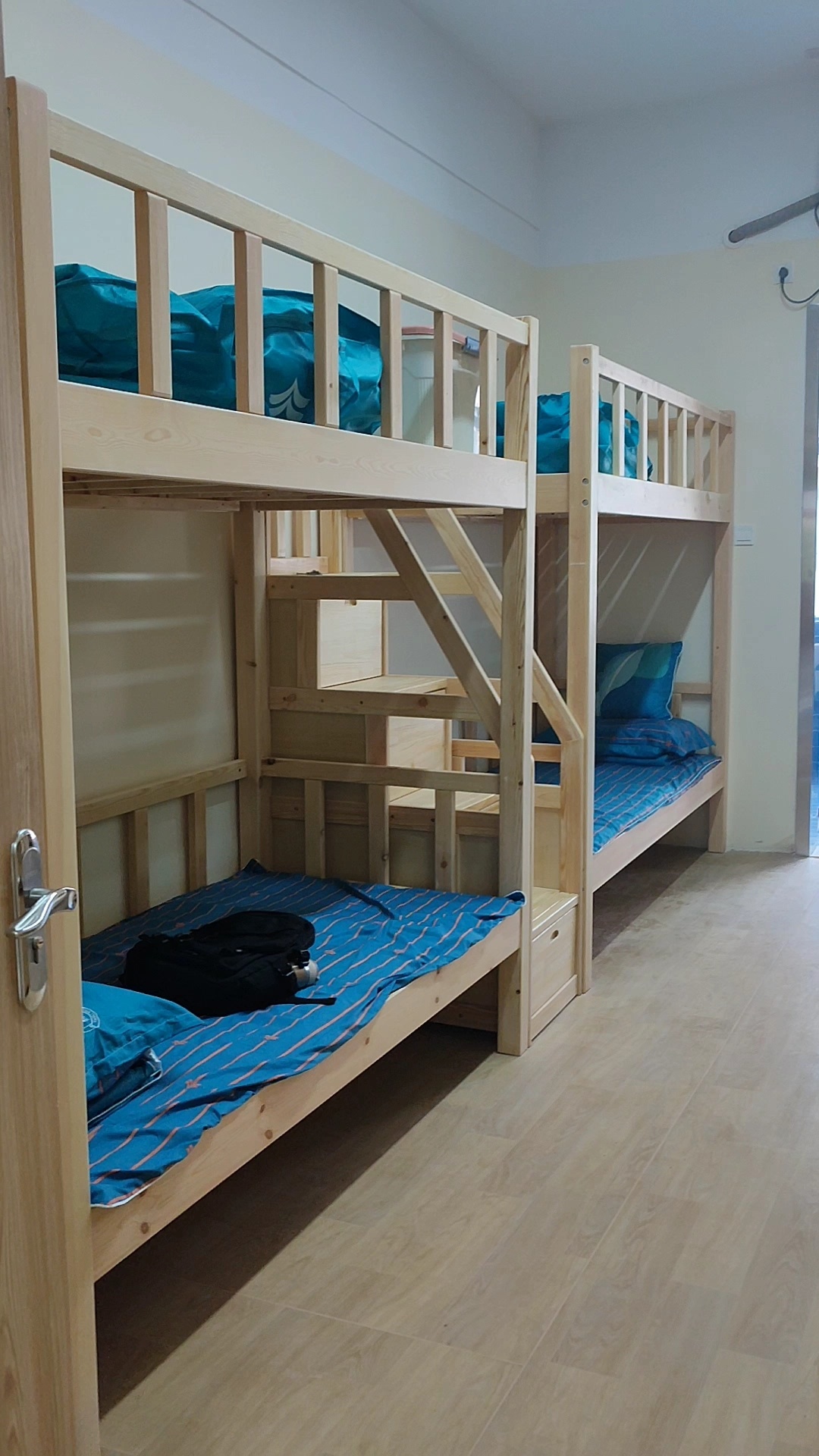 广西|我弟学校宿舍,这能排前三了吧