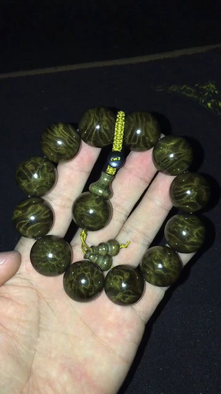 金丝楠阴沉木顶级收藏级龙胆纹龙珠,天花板