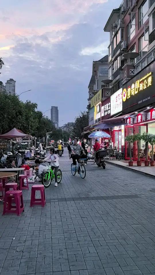 锦绣龙城片区,一个热闹且生活气息浓厚的地方 武汉 我的城市 随手拍