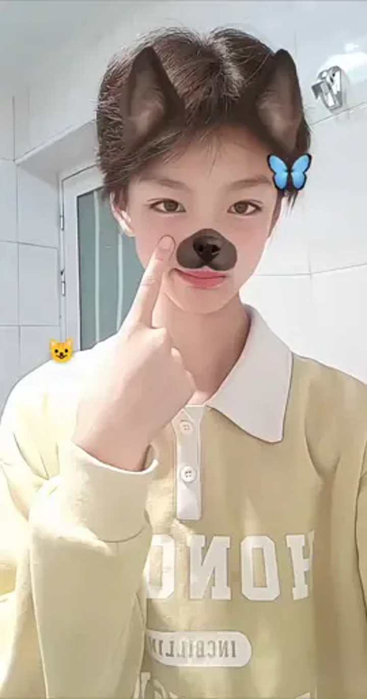 这个手势舞包甜的,超甜手势舞初中生