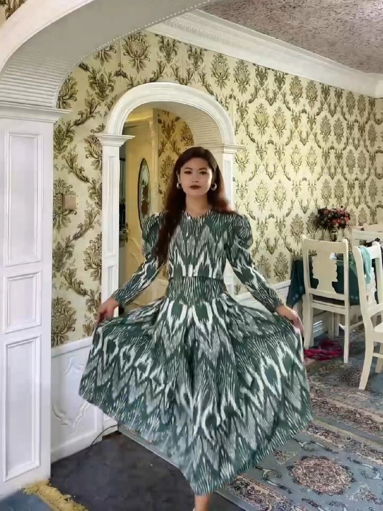 艾特莱斯连衣裙民族风