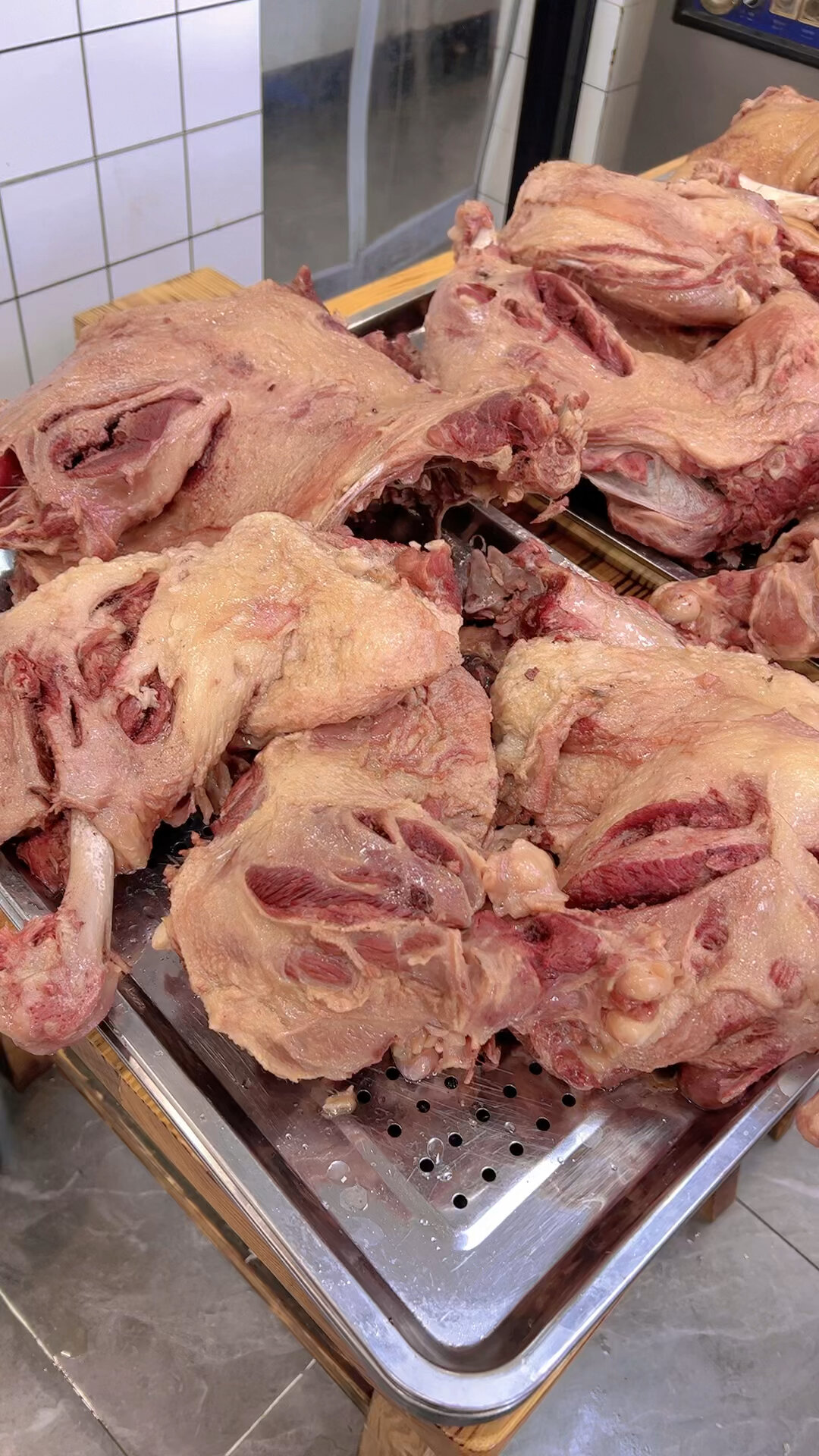 沛县狗肉 新鲜出锅 预定中