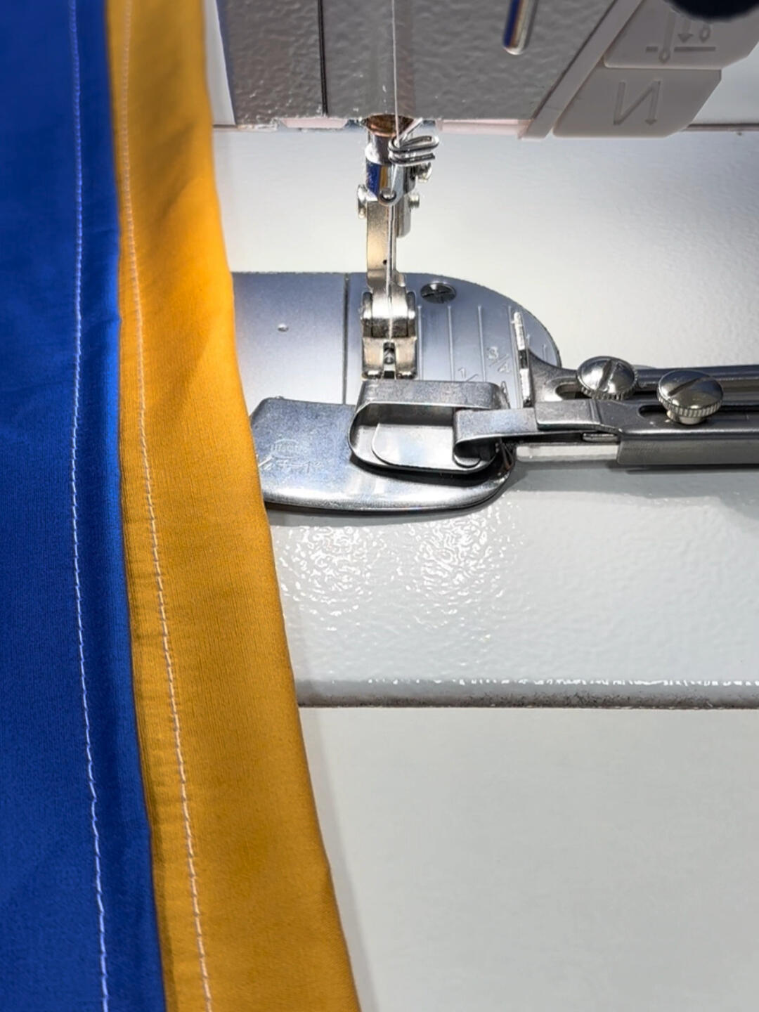 可调宽窄单折边拉筒 带你走进服装厂 缝纫机配