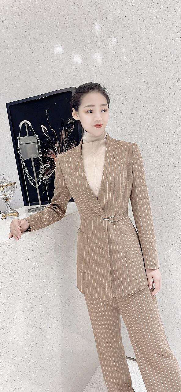 中国奢侈品女装米休缇