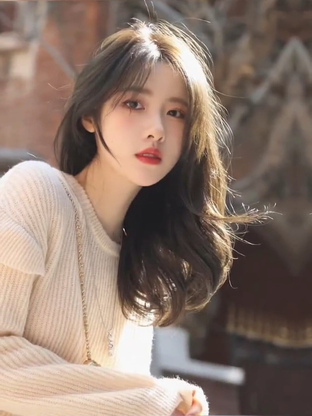 小姐姐不漂也能染 抹茶青灰色高级显白发色